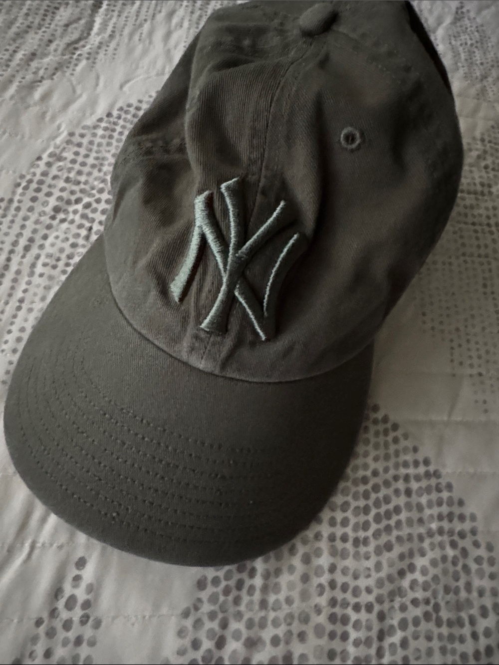 New York NY Yankees Baseball Cap - Olive